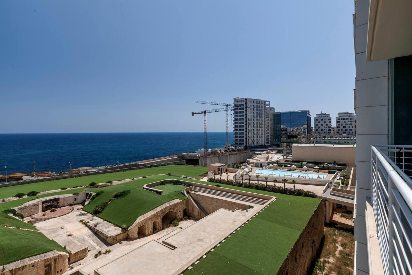 Fort Cambridge Apartments By Homely Sliema Exterior foto