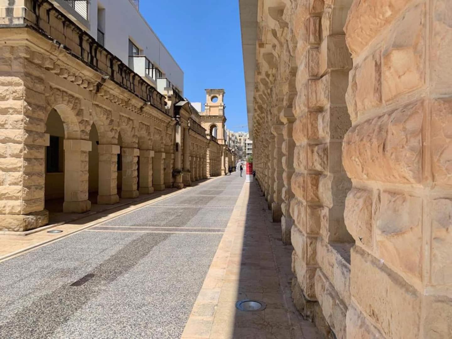 Fort Cambridge Apartments By Homely Sliema Exterior foto