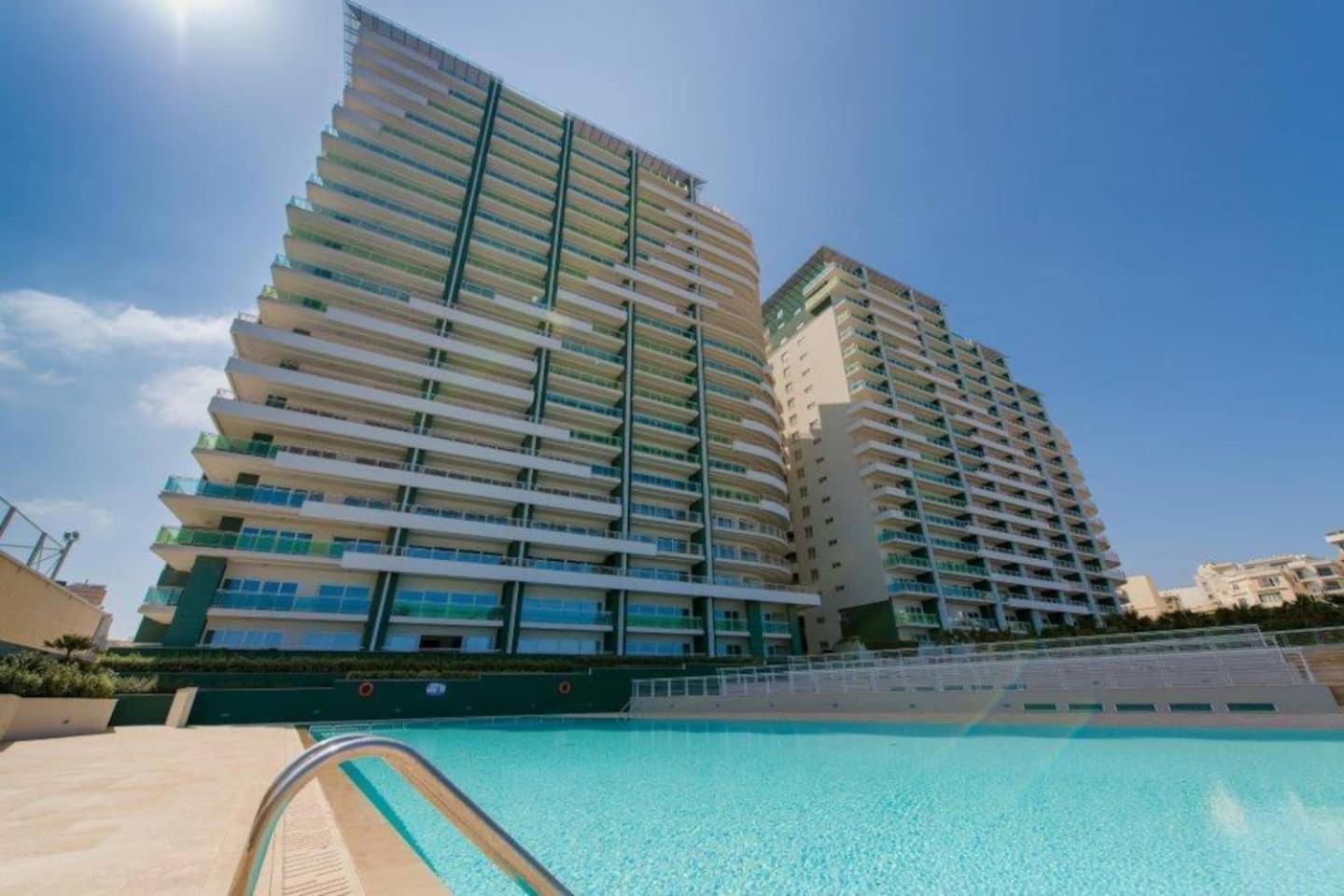 Fort Cambridge Apartments By Homely Sliema Exterior foto