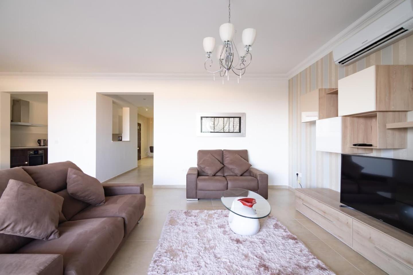 Fort Cambridge Apartments By Homely Sliema Exterior foto
